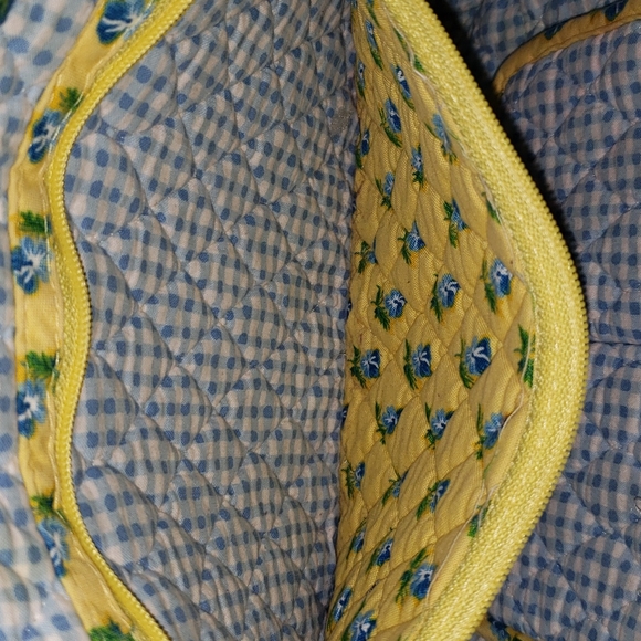 Vera Bradley Retired Katherine Tote (Spring 2004) - Picture 10 of 15